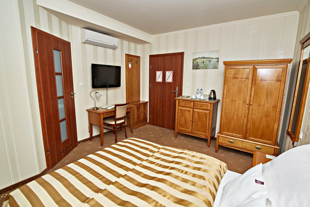 Hotel Ted Radomsko Rom bilde