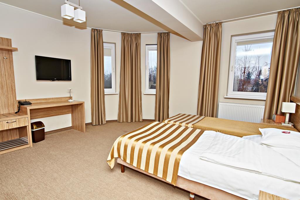 Hotel Ted Radomsko Eksteriør bilde